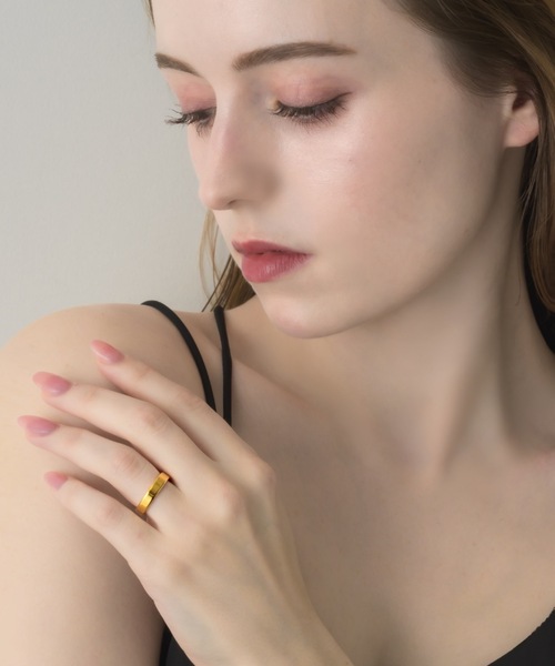 muku(ムク)の「SIMPLE RING/4mm(リング・レディース・シルバー/ゴールド・9/11)」の3枚目の写真