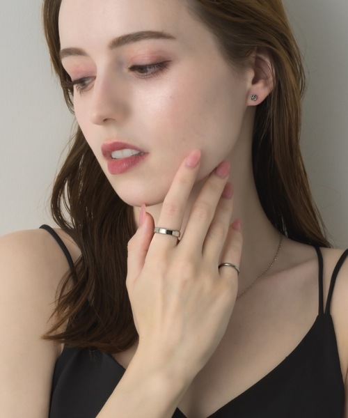 muku(ムク)の「SIMPLE RING/4mm(リング・レディース・シルバー/ゴールド・9/11)」の8枚目の写真