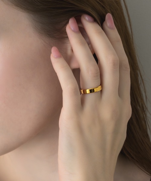 muku(ムク)の「SIMPLE RING/4mm(リング・レディース・シルバー/ゴールド・9/11)」の4枚目の写真