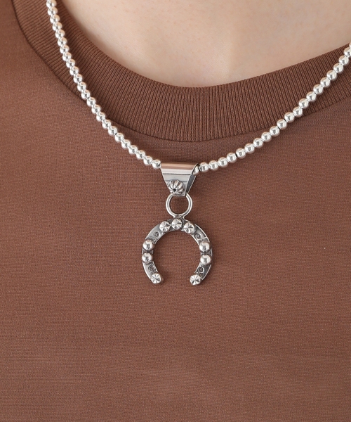 Spick & Span（スピックアンドスパン）の「ERICKA NICOLAS BEGAY/エリッカ ニコラス ビゲイ NAJA1（チャーム・レディース・シルバー・FREE）」の5枚目の写真