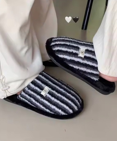 Sowel.(ソエル)の「【 Sowel. / ソエル 】 もこもこ ボア ストライプ ルームシューズ #(ルームシューズ/スリッパ・レディース・グリーン/ブラック/ピンク・L/M)」の12枚目の写真