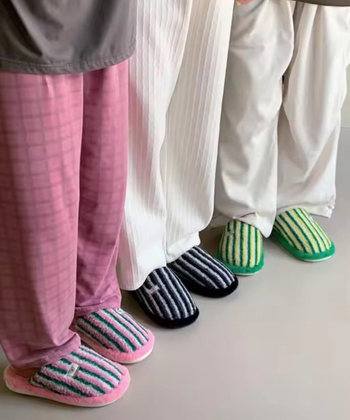 Sowel.(ソエル)の「【 Sowel. / ソエル 】 もこもこ ボア ストライプ ルームシューズ #(ルームシューズ/スリッパ・レディース・グリーン/ブラック/ピンク・L/M)」の14枚目の写真