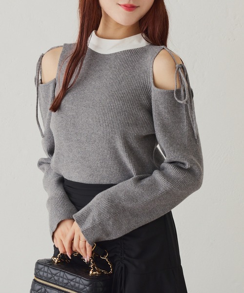 one after another NICE CLAUP(ワンアフターアナザーナイスクラップ)の「バックリボン肩あきニット(ニット/セーター・レディース・杢グレー/アイボリー/ブラック・FREE)」の3枚目の写真