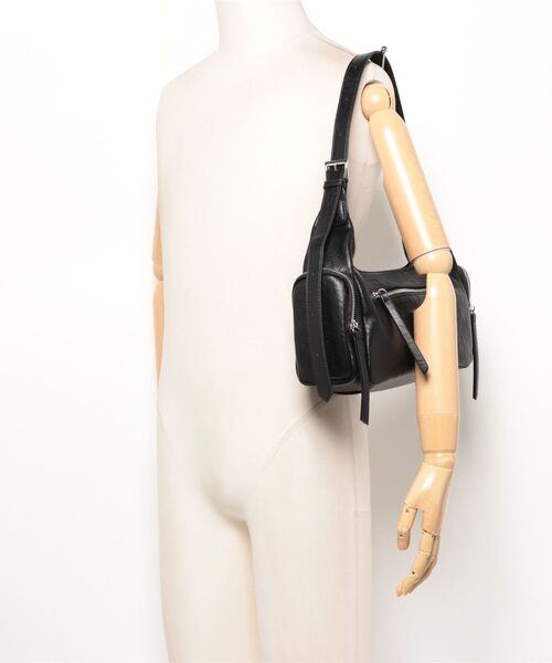 archives（アルシーヴ）の「サイドポケットワンハンドルバッグ（ハンドバッグ・レディース・ワイン/ブラック/ブラウン・FREE）」の6枚目の写真