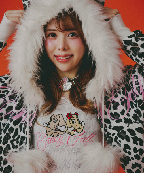 GALFY(ガルフィー)の「『GALFY/ガルフィー』ぎゃるマシぱぁかぁ【Z】(パーカー・レディース・ラベンダー/ピンク/ホワイト/ベージュ・S)」の2枚目の写真