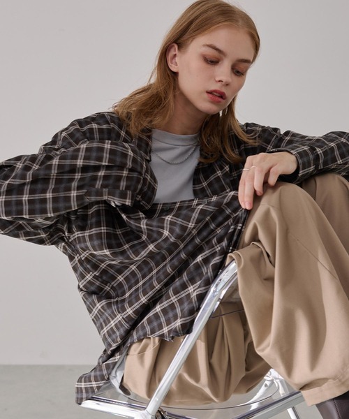 EMMA CLOTHES(エマクローズ)の「TRコンフォートリラックスレギュラーカラーチェックシャツ(シャツ/ブラウス・メンズ・ブラック/ワイン/ブラウン/ネイビー・L/M/S)」の1枚目の写真