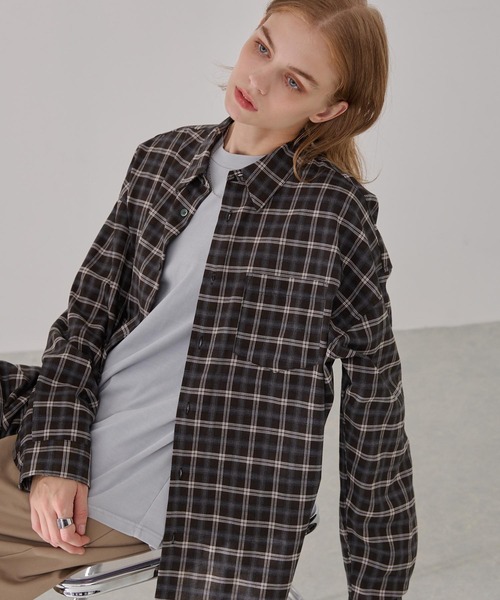 EMMA CLOTHES(エマクローズ)の「TRコンフォートリラックスレギュラーカラーチェックシャツ(シャツ/ブラウス・メンズ・ブラック/ワイン/ブラウン/ネイビー・L/M/S)」の14枚目の写真