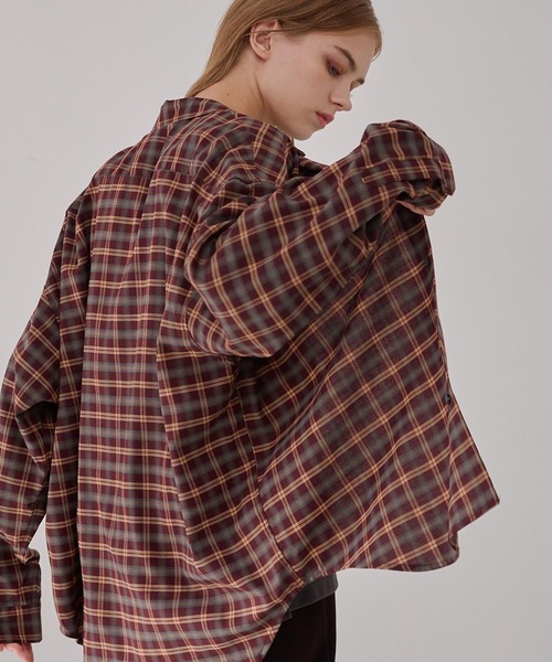 EMMA CLOTHES(エマクローズ)の「TRコンフォートリラックスレギュラーカラーチェックシャツ(シャツ/ブラウス・メンズ・ブラック/ワイン/ブラウン/ネイビー・L/M/S)」の7枚目の写真