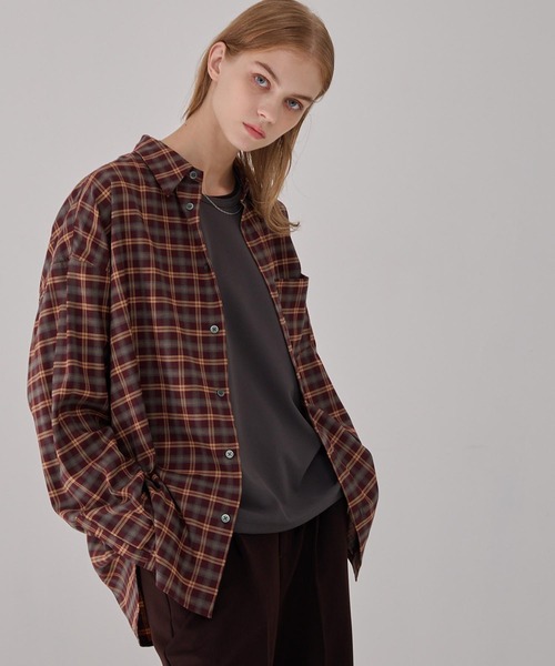 EMMA CLOTHES(エマクローズ)の「TRコンフォートリラックスレギュラーカラーチェックシャツ(シャツ/ブラウス・メンズ・ブラック/ワイン/ブラウン/ネイビー・L/M/S)」の9枚目の写真