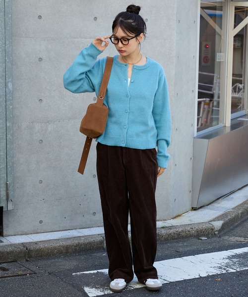 MONO-MART（モノマート）の「2WAYクルーネックモヘアタッチニットカーディガン（カーディガン/ボレロ・レディース・ネイビー/ブルー系/モカ/レッド系/ホワイト系/アイボリー/ブラック/ライトカーキ/グレー・FREE）」の13枚目の写真