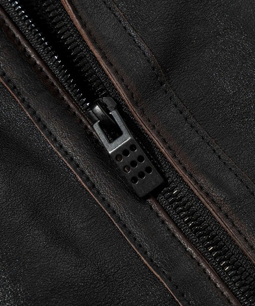 C DIEM（カルペディエム）の「C DIEM(カルペディエム)ティーコア ダブルスタンドカラー シングルライダースジャケット（ライダースジャケット・メンズ・ブラック・XL/L/M）」の14枚目の写真