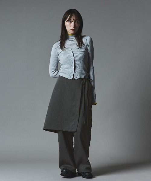 W:Huku(フーク)の「【W:Huku / クラシカルツイルシリーズ】レイヤード スラックス パンツ / Classic Twill Layered Slacks(スラックス・レディース・ベージュ/チャコール/ブラウン/ブラック・L/M)」の16枚目の写真