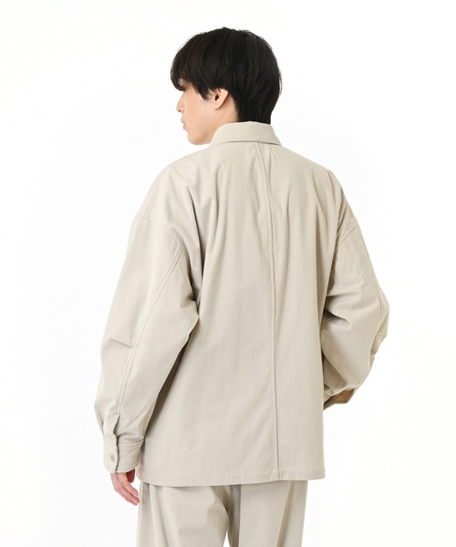 NEW BALANCE（ニューバランス）の「ストレッチコーデュロイジャケット（シャツ/ブラウス・メンズ・グレイッシュベージュ/チャコールグレー・SMALL/MEDIUM/LARGE/X-LARGE/XX-LARGE）」の20枚目の写真