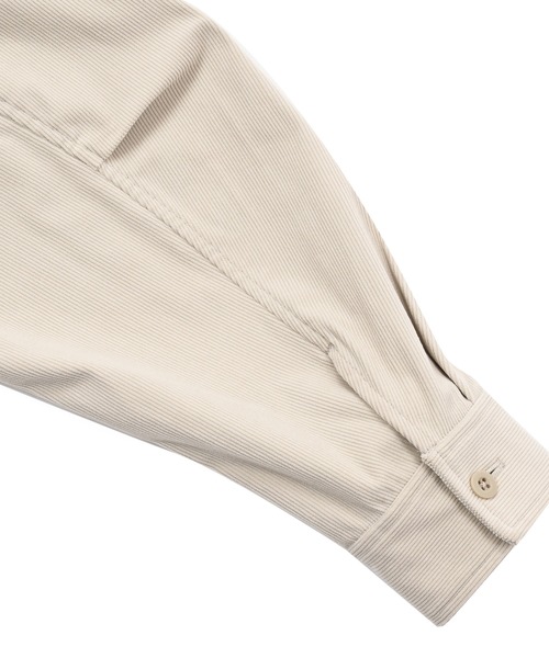 NEW BALANCE（ニューバランス）の「ストレッチコーデュロイジャケット（シャツ/ブラウス・メンズ・グレイッシュベージュ/チャコールグレー・SMALL/MEDIUM/LARGE/X-LARGE/XX-LARGE）」の11枚目の写真