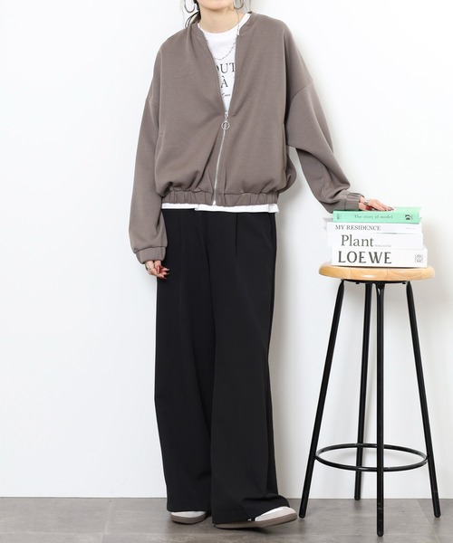 mitis（ミティス）の「mitis ダンボールギャザーブルゾン（ブルゾン・レディース・グレー/チャコール/アイボリー/ブラック/モカ・M）」の13枚目の写真