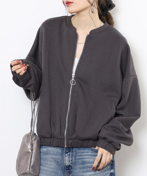 mitis（ミティス）の「mitis ダンボールギャザーブルゾン（ブルゾン・レディース・グレー/チャコール/アイボリー/ブラック/モカ・M）」の6枚目の写真