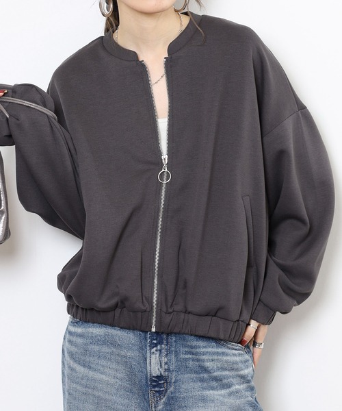 mitis（ミティス）の「mitis ダンボールギャザーブルゾン（ブルゾン・レディース・グレー/チャコール/アイボリー/ブラック/モカ・M）」の7枚目の写真