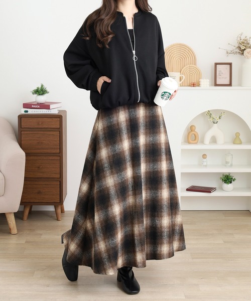 mitis（ミティス）の「mitis ダンボールギャザーブルゾン（ブルゾン・レディース・グレー/チャコール/アイボリー/ブラック/モカ・M）」の21枚目の写真