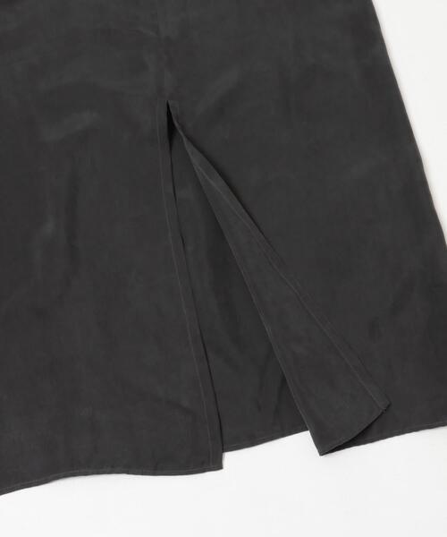 URBAN RESEARCH（アーバンリサーチ）の「キュプラギャザーIラインスカート（スカート・レディース・グリーン系その他/チャコールグレー/グレー・36/38）」の10枚目の写真
