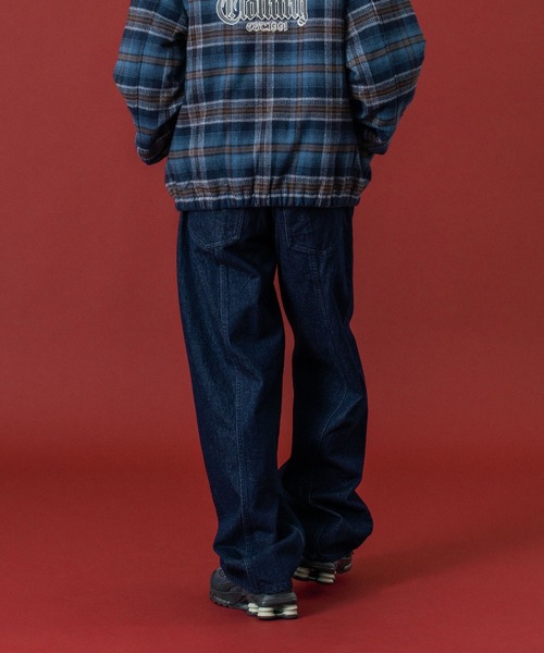 XLARGE（エクストララージ）の「PANELED DENIM PANTS（デニムパンツ・メンズ・インディゴブルー/グレー/ブラック・36inch/30inch/32inch/34inch）」の5枚目の写真