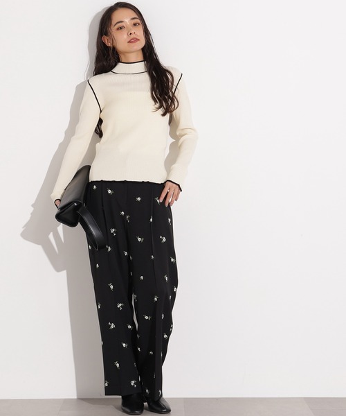 N.(N. Natural Beauty Basic)(エヌエヌナチュラルビューティーベーシック)の「ラインモックネックニット(ニット/セーター・レディース・ブラウン/ネイビー/オフホワイト・MEDIUM)」の6枚目の写真