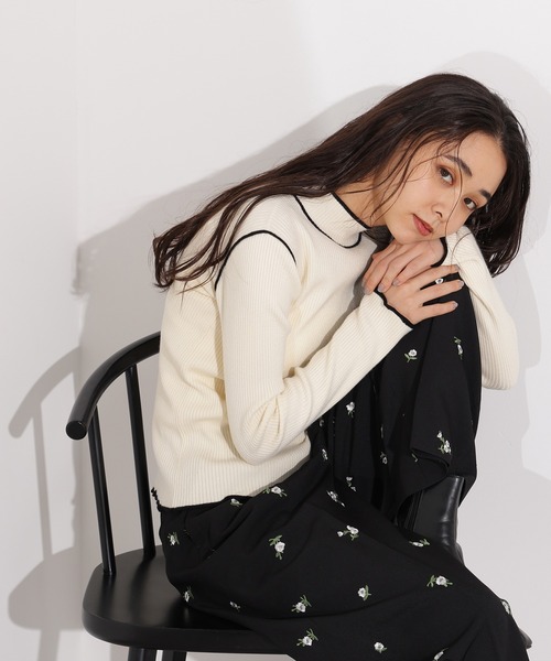 N.(N. Natural Beauty Basic)(エヌエヌナチュラルビューティーベーシック)の「ラインモックネックニット(ニット/セーター・レディース・ブラウン/ネイビー/オフホワイト・MEDIUM)」の16枚目の写真