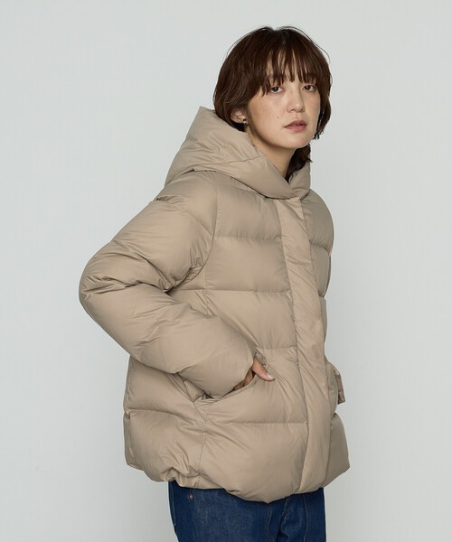 COMME CA Wardrobe（コムサワードローブ）の「【WEB限定：13号】ナイロンタフタ ダウンコート（ダウンジャケット/コート・レディース・ブラック/ベージュ・13号）」の15枚目の写真