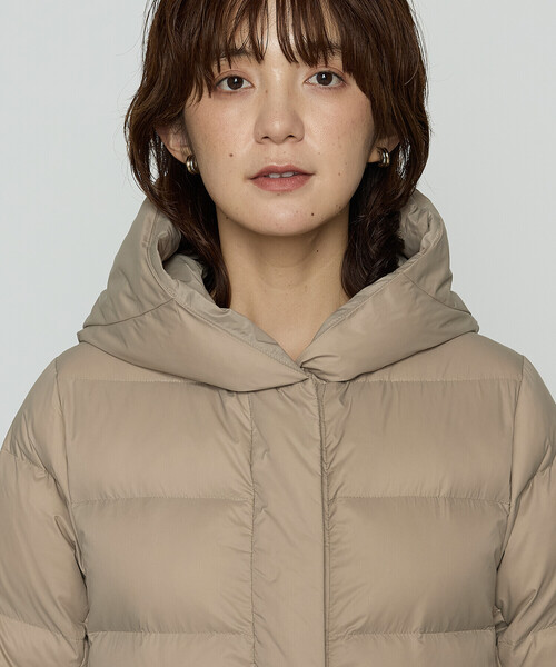 COMME CA Wardrobe（コムサワードローブ）の「【WEB限定：13号】ナイロンタフタ ダウンコート（ダウンジャケット/コート・レディース・ブラック/ベージュ・13号）」の19枚目の写真