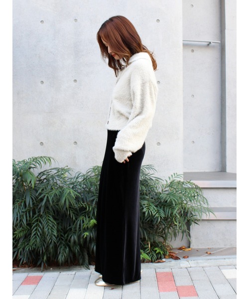 Ungrid(アングリッド)の「【WEB限定】シャギーニットショートカーディガン(カーディガン/ボレロ・レディース・ブラウン/レッド/ライトグレー・FREE)」の15枚目の写真