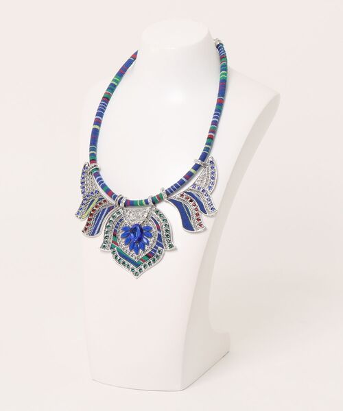 MARAI（マーライ）の「エスニックビジューネックレス（ネックレス・レディース・レッド/ブルー・FREE）」の7枚目の写真