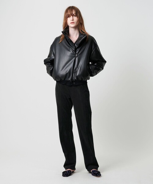 ATTISESSION(アティセッション)の「<ATTISESSION>スエードライク ストレート パンツ(その他パンツ・レディース・ブラック/ダークブラウン・38/36)」の4枚目の写真