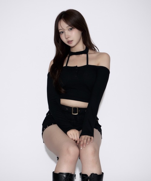 tinkerend(ティンカーエンド)の「Cut Out Halter Top / カットアウトホルタートップス(Tシャツ/カットソー・レディース・ブラック/グレー・FREE)」の21枚目の写真