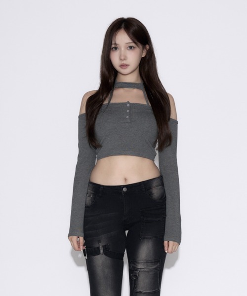 tinkerend(ティンカーエンド)の「Cut Out Halter Top / カットアウトホルタートップス(Tシャツ/カットソー・レディース・ブラック/グレー・FREE)」の13枚目の写真