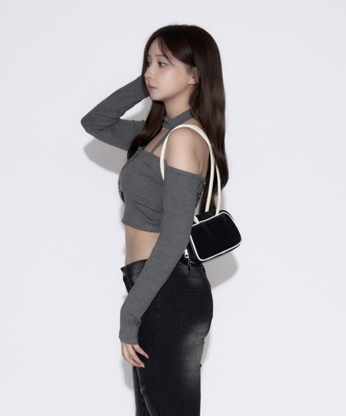 tinkerend(ティンカーエンド)の「Cut Out Halter Top / カットアウトホルタートップス(Tシャツ/カットソー・レディース・ブラック/グレー・FREE)」の14枚目の写真