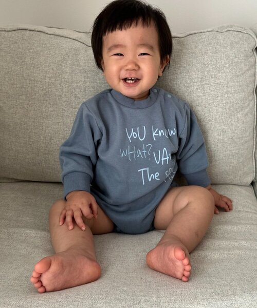 CIAOPANIC TYPY（チャオパニックティピー）の「【BABY】ポイントロゴ刺繍スウェットロンパース（ロンパース・キッズ・グレー/サックスブルー・80）」の3枚目の写真
