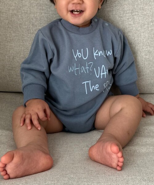 CIAOPANIC TYPY（チャオパニックティピー）の「【BABY】ポイントロゴ刺繍スウェットロンパース（ロンパース・キッズ・グレー/サックスブルー・80）」の7枚目の写真