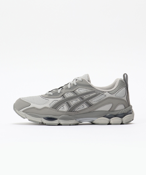ASICS(アシックス)の「ASICS / アシックス GEL-NYC RGD / 1203A735(スニーカー・メンズ・ブラック/チャコールグレー・26cm/26.5cm/27cm/27.5cm/28cm)」の2枚目の写真