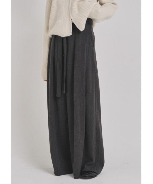 FMiBL(ファミル)の「ウールワイドパンツ(その他パンツ・レディース・ブラック/グレー/ベージュ・SMALL/MEDIUM)」の15枚目の写真