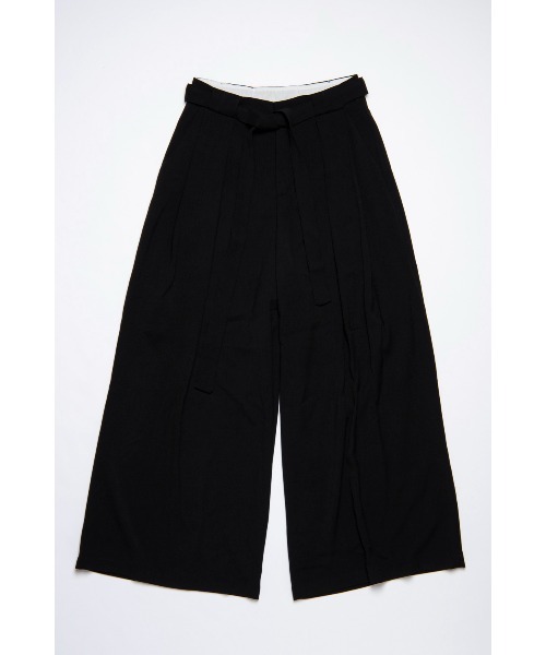 FMiBL(ファミル)の「ウールワイドパンツ(その他パンツ・レディース・ブラック/グレー/ベージュ・SMALL/MEDIUM)」の5枚目の写真