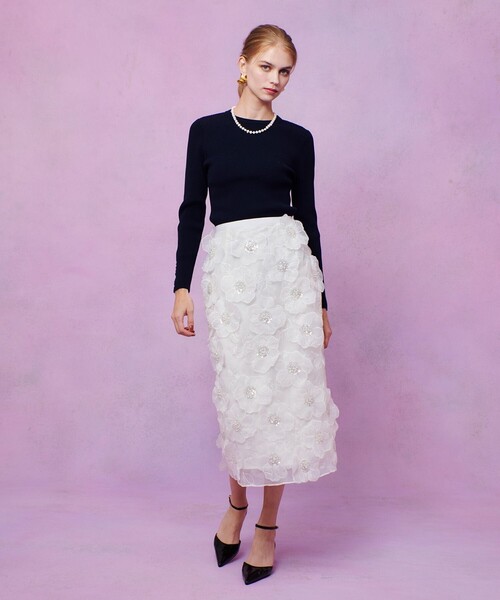 LOULOU WILLOUGHBY（ルルウィルビー）の「【LOULOU WILLOUGHBY】オーガンフラワータイトスカート（スカート・レディース・ホワイト/ブラック・2/1）」の8枚目の写真