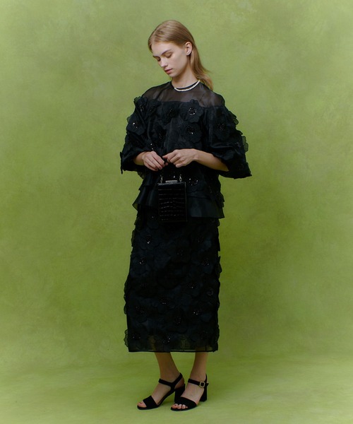 LOULOU WILLOUGHBY（ルルウィルビー）の「【LOULOU WILLOUGHBY】オーガンフラワータイトスカート（スカート・レディース・ホワイト/ブラック・2/1）」の18枚目の写真