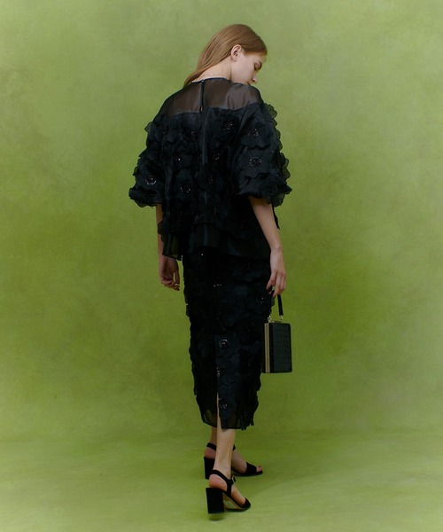 LOULOU WILLOUGHBY（ルルウィルビー）の「【LOULOU WILLOUGHBY】オーガンフラワータイトスカート（スカート・レディース・ホワイト/ブラック・2/1）」の21枚目の写真