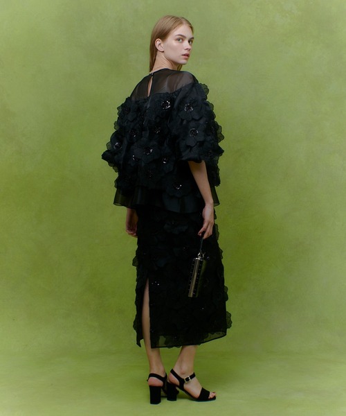 LOULOU WILLOUGHBY（ルルウィルビー）の「【LOULOU WILLOUGHBY】オーガンフラワータイトスカート（スカート・レディース・ホワイト/ブラック・2/1）」の22枚目の写真