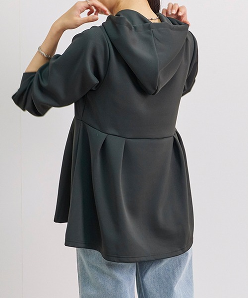 Fizz（フィズ）の「パール付きダンボールペプラムパーカー（パーカー・レディース・アイボリー/ブラック/チャコール/グレー・L/M）」の15枚目の写真