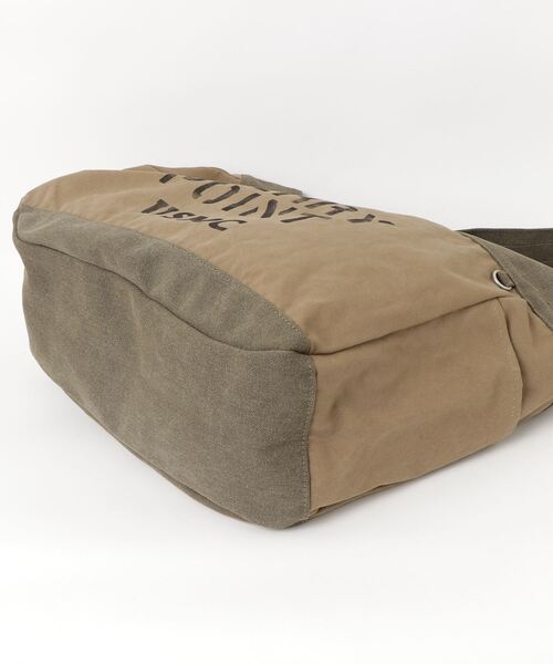 AVIREX（アヴィレックス）の「COATING CANVAS NEWSPAPER BAG "CHERRY POINT" / コーティング キャンバス ニュースペーパーバッグ チェリーポイント / AVIREX / アヴィレックス（ショルダーバッグ・メンズ・オリーブ・FREE）」の16枚目の写真