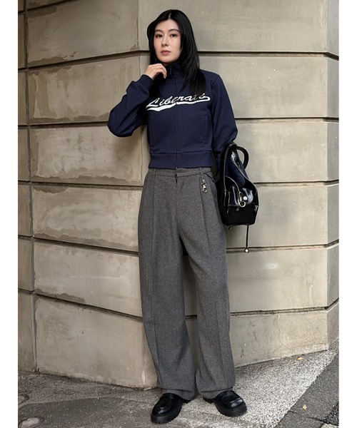 MOUSSY（マウジー）の「VARSITY LOGO トラックジャケット（ジャージ・レディース・ブラウン/杢グレー/ネイビー・FREE）」の5枚目の写真