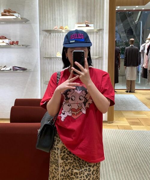 CNVS（ベティ ブープ）の「ベティブープハートバーストオーバーサイズ半袖Tシャツ_レッド（Tシャツ/カットソー・レディース・レッド・ONE）」の9枚目の写真