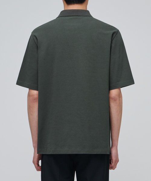 MUSINSA STANDARD(ムシンサスタンダード)の「スリットネックピケポロシャツ【カーキ】(ポロシャツ・メンズ・その他・X-LARGE/XX-LARGE/SMALL/MEDIUM/LARGE)」の3枚目の写真