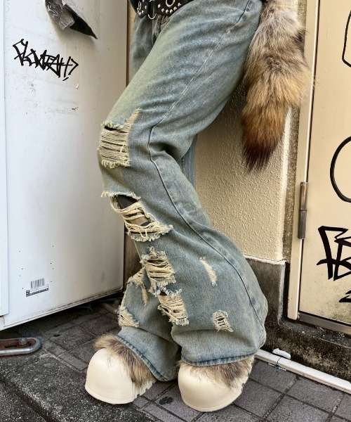 Never mind the XU（ネバーマインドザエックスユー）の「【Never mind the XU】damage flare denim pants / 【ネバーマインド ザ エックスユー】ダメージフレアデニムパンツ  <着用動画あり>（デニムパンツ・メンズ・ブルー・S/M）」の10枚目の写真