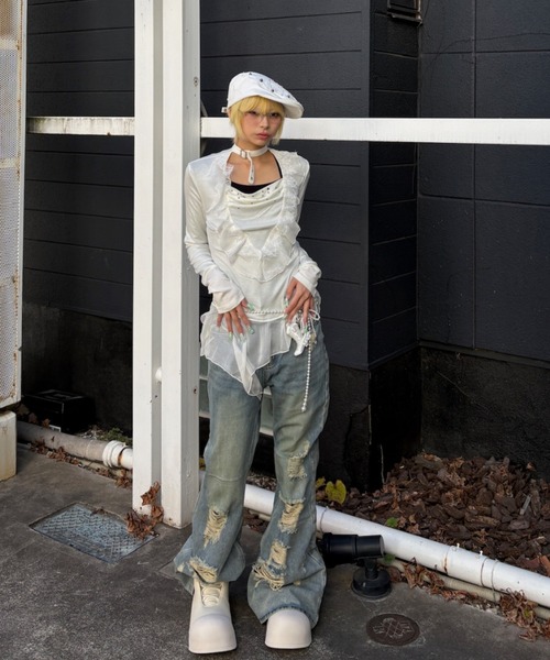 Never mind the XU（ネバーマインドザエックスユー）の「【Never mind the XU】damage flare denim pants / 【ネバーマインド ザ エックスユー】ダメージフレアデニムパンツ  <着用動画あり>（デニムパンツ・メンズ・ブルー・S/M）」の3枚目の写真